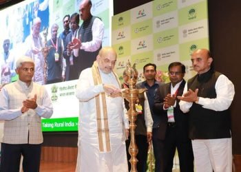 नाबार्ड एक बैंक नहीं बल्कि देश की ग्रामीण व्यवस्था को मजबूत करने का मिशन है-अमित शाह