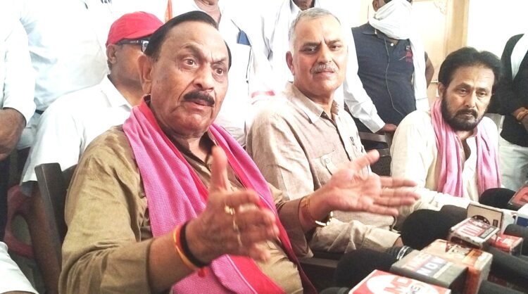 अमेरिका की घुड़की के आगे भारत झुक गया: लल्लन राय