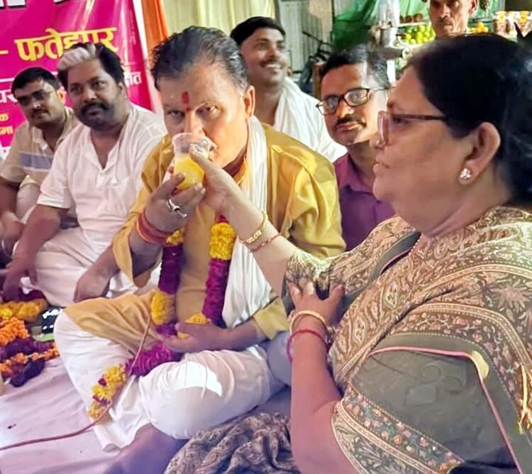 विधायक के प्रयास व मंत्री के आष्वासन पर सत्याग्रह स्थगित