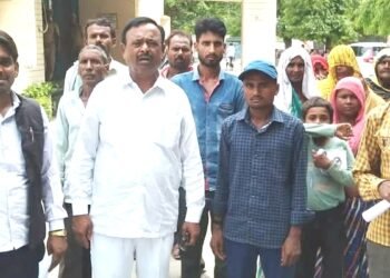 दबंग व्यक्ति द्वारा मकान का निर्माण करने का आरोप