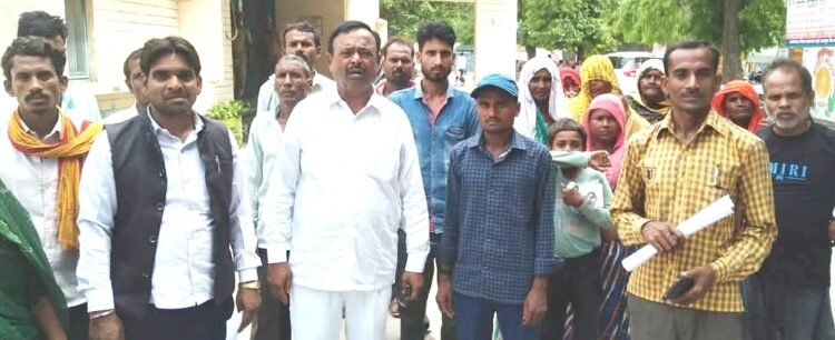 दबंग व्यक्ति द्वारा मकान का निर्माण करने का आरोप