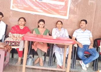 चाइल्ड हेल्पलाइन टीम द्वारा जागरूकता कैंप आयोजित