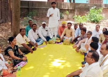 शिक्षामित्र संगठन ने बैठक कर प्रदेश कोषाध्यक्ष को दी श्रद्धांजलि