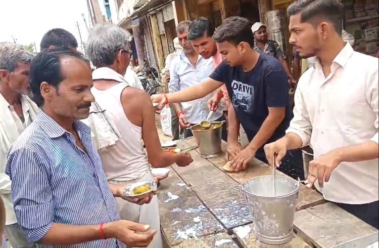 ज्येष्ठ मास के चौथे मंगलवार पर भंडारे का आयोजन