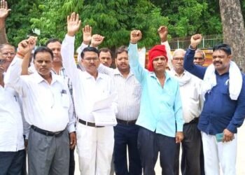 मांगो को लेकर अपनी जनता पार्टी ने उठाई आवाज