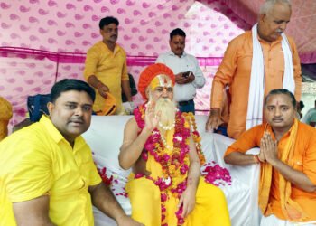 गुरू पूर्णिमा पर संत शिरोमणि की पूजा कर लिया आशीर्वाद