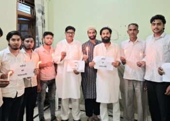 कांग्रेसियों ने दी कारगिल के शहीदों को श्रद्धांजलि