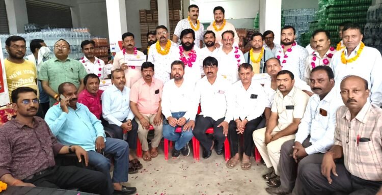 उत्तम उद्योग व्यापार मंडल की युवा टीम का गठन, हुआ स्वागत