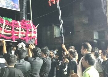 कोर्रा सादात में इमाम सज्जाद के ताबूत में सारी रात हुई शब्बेदारी