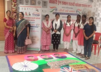 शताब्दी समारोह का डीएम ने जायजा ले छात्राओं के प्रदर्शन को सराहा  जिला संवाददाता