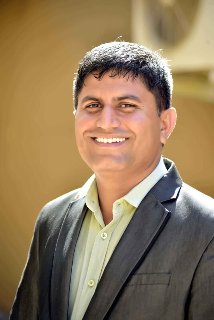 *डाॅ भरत सारण को मिलेगा स्वामी ब्रह्मानन्द पुरूस्कार*