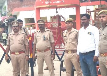 विवादित स्थल पर प्रशासन का कड़ा पहरा, मीडिया और स्थानीय लोगों को भी जाने से रोका