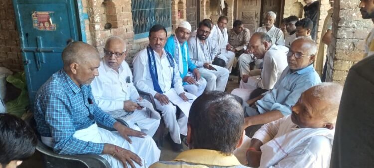 अजरौली के पीड़ितों से मिले बसपा नेता