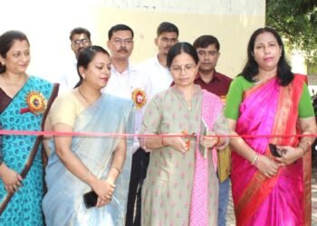 फतेहपुर में शिक्षकों की सृजनात्मकता ने दी शिक्षा को नई दिशा