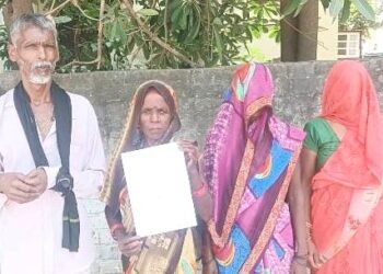 दबंगों ने घर पर चढ़कर दी गालियां, जान से मारने की धमकी