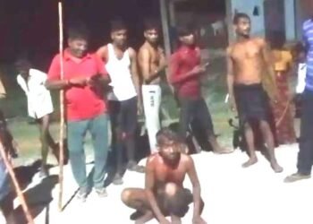 ग्रामीणों ने चोर समझकर युवक को पीटा, एसपी बोले अफवाह फैलाने  पर होगी कार्रवाई