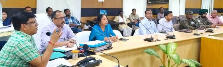 पूर्व सैनिकों की शिकायतों के निस्तारण में न की जाए लापरवाही: एडीएम 