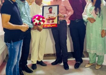 यूपीएससी में स्थान बनाने वाले फैजान सम्मानित