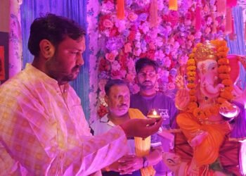 श्री गणेश पूजन के साथ पांच दिवसीय दशहरा महोत्सव का हुआ शुभारंभ