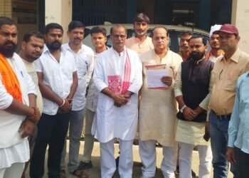 विश्व हिन्दू परिषद/बजरंग दल ने डीएम को जिले की कई समस्याओं का सौंपा ज्ञापन