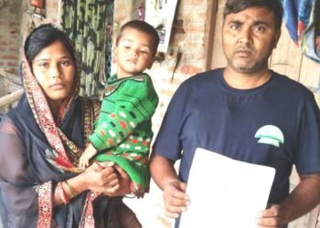 चोरों ने दो घर में बोला धावा, जेवर व नगदी सहित लाखों का सामान पार