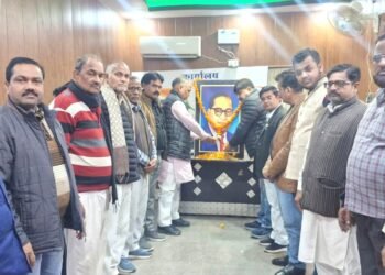 डॉ0 आंबेडकर के परिनिर्वाण दिवस में कांग्रेसियों ने उन्हें याद कर दी श्रद्धांजलि