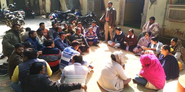 मिनिस्टीरियल एसोसिएशन कर्मचारियों ने मांगों को लेकर दिया धरना  