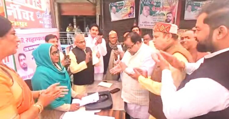 निर्वाचन आयोग द्वारा बढ़ी समय सीमा का करें सदुपयोगः अन्नू श्रीवास्तव