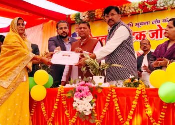 तीन दिवसीय विराट किसान मेला का जनप्रतिनिधियों ने किया शुभारंभ