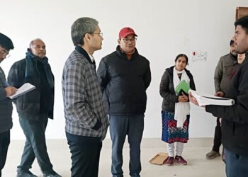 डीएम ने निर्माणाधीन कस्तूरबा गांधी आवासीय बालिका विद्यालय का किया निरीक्षण