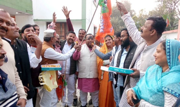 नितिन नबीन के राष्ट्रीय अध्यक्ष बनने पर भाजपाईयों ने मनाया जश्न