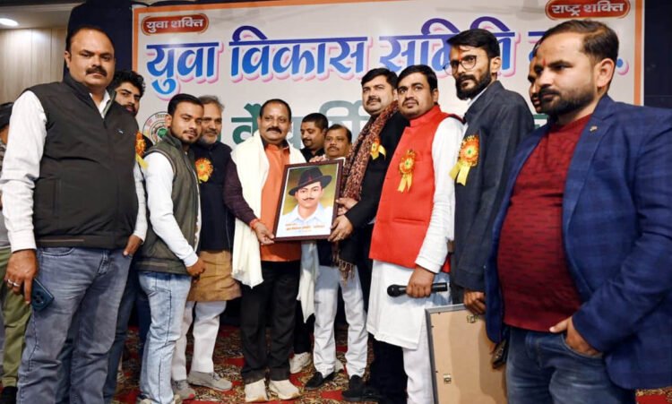 युवा विकास समिति ने धूमधाम से मनाया 10 वां वार्षिकोत्सव