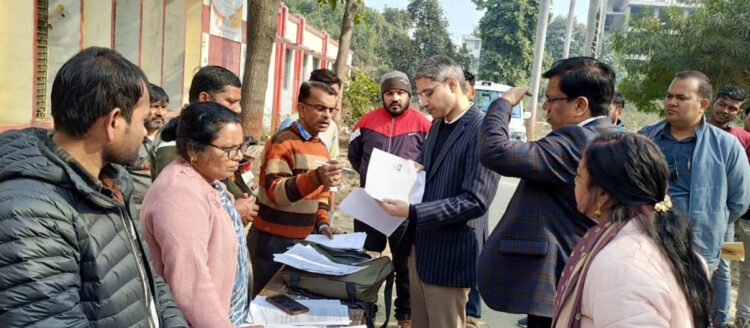 एसआईआर अभियान में मतदाता सूची का वाचन, 4000 नए आवेदन आए