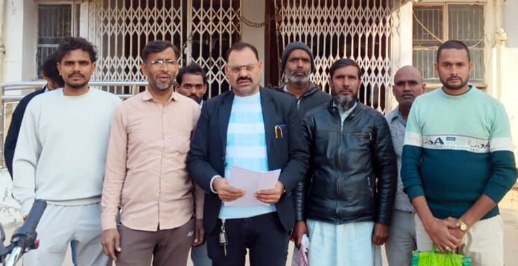 सनगांव डाकघर में हुए गबन का फिर उठा मुद्दा