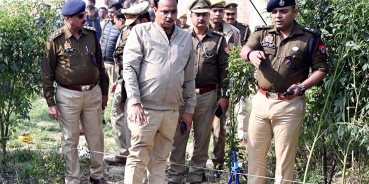 टीकर गांव में किसान की गला रेतकर निर्मम हत्या