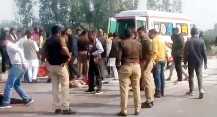 तेज रफ्तार स्कॉर्पियो ने तीन को रौंदा, दो की मौत