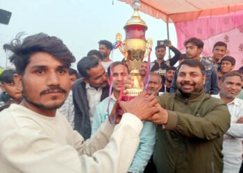 एकारी टीम ने जीता राही क्रिकेट कप