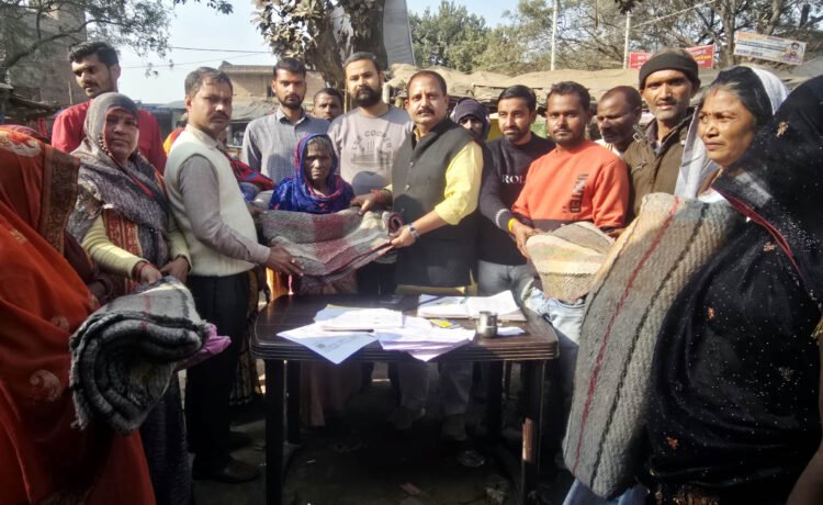 लोहारी के कैंप कार्यालय में लगा जनता दरबार