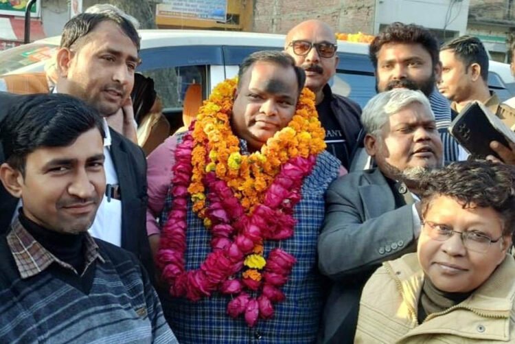 नगर आगमन पर भाजपा जिलाध्यक्ष का हुआ स्वागत