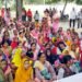 आंगनबाड़ी कार्यकत्रियों व सहायिकाओं ने दिया धरना