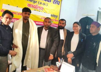 सुप्रीम कोर्ट के अधिवक्ता का अभिभावक संघ ने किया स्वागत