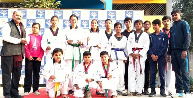 ताइक्वांडो खिलाड़ियों का हुआ बेल्ट प्रमोशन