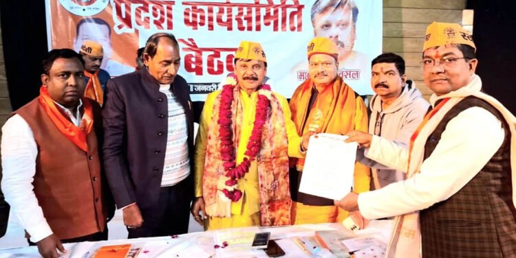 अखिल भारतीय उद्योग व्यापार मंडल ने राष्ट्रीय अध्यक्ष को सौंपा पत्र