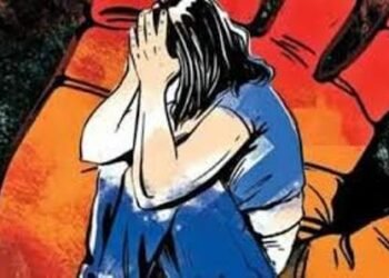 घर में घुसकर महिला से दुष्कर्म, मुकदमा दर्ज करने का आदेश