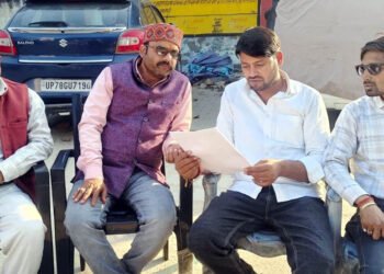 बोर्ड बैठक कराए जाने की सभासदों ने उठाई मांग