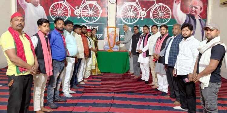 सपाईयों ने मनाई संत शिरोमणि गाडगे महाराज की जयंती