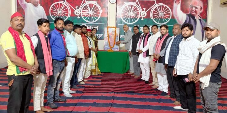 सपाईयों ने मनाई संत शिरोमणि गाडगे महाराज की जयंती