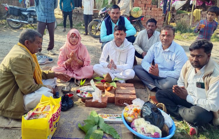 महाशिवरात्रि पर दलीपुर मोड़ में उमड़ा आस्था का सैलाब