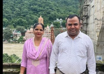 तेज रफ्तार बाइक सवार दंपति की कार से टक्कर होने पर हुई सड़क हादसे में मृत्यु