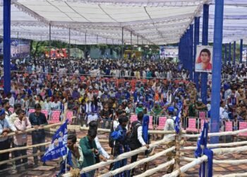 लखीमपुर में आजाद की हुंकार, जनसैलाब से गरमाई राजनीति